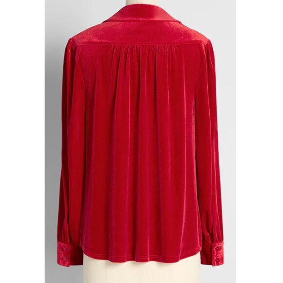 ModCloth Be Buzzworthy Velvet Button-Up Top - Picture 5 of 9
